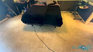 just vacuuming the bedroom before i head out