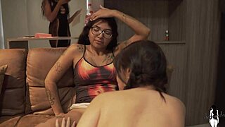 no me puedo distraer porque mi esposa infiel trae mujeres