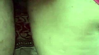Desi couple enjoys real massage parlour sex