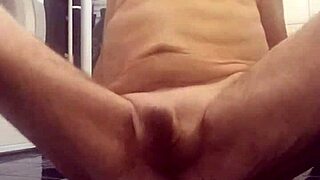 chris cam show live