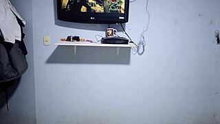 Hay hombres que adoran los videojuegos pero no hay cuerpo femenino que un hombre siga