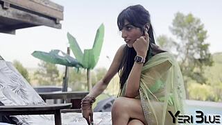 Fucking a muslim wife hijab in a swimming pool - aaliyah yasin