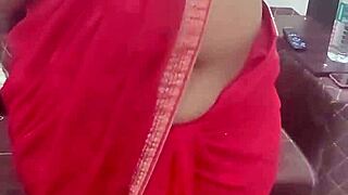 Bhabhi indian wife displays her big tits and ass
