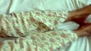 granny legs up for deep fuck
