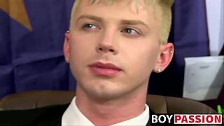 hung twinks celebrate their time with outdoor kissing