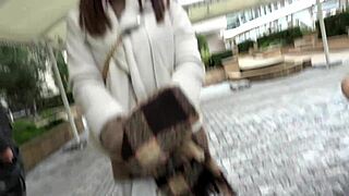 affair with a beautiful young 18+ japanese wife　２