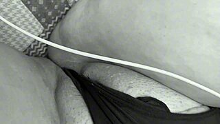 Colombian Bbw Shows Big Ass And Wet Pussy