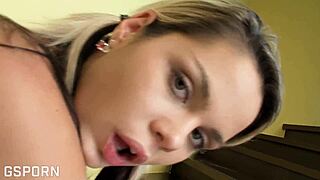 fast fuck wet pussy of sexy czech girl outdoors