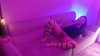 Bar waitress does show and gets fucked for money