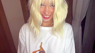 Weliketosuck becky berry sucks cock hard
