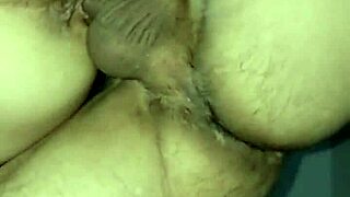 pendeja caleña fucks with friends in group