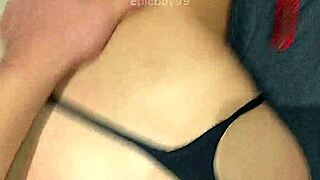 metemelo de perrito por favor jovencita latina nalgona cachonda le encanta ser follada