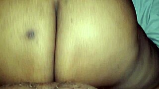 amateur bbw milf bends over and squirts