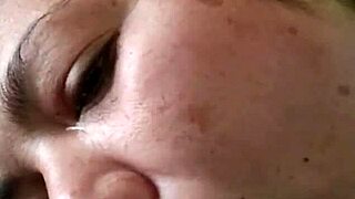 I love sucking cock first thing in the morning