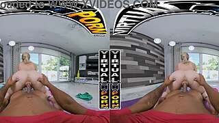 Virtual porn gorgeous kelsey kane turns yoga into cum treat