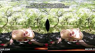 hotkinkyjo inserts apples in loose ass