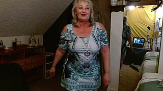 Dawnskye1962 shows off pretty panties in update 33 solo
