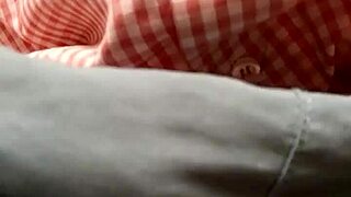 wetjuicypussy1 enjoys solo african masturbation session