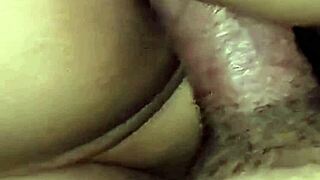 Saudi guy fucks egyptian maid hard