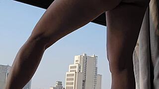 Brazilian couple shows voyeur skills to neighbors