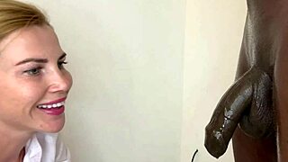 Ekstrem pikbarbering bliver rå i hospitals close-up!