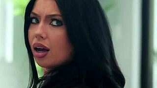 어덜트 타임 - 룸메이트 리아나 러빙스 엿보다 걸린 여학생 클럽 멤버들 쓰리섬 참여