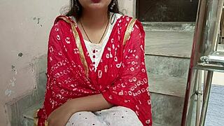 देसि सौतेले भाई-बहन लंड प्ले और चूत चाटने में रियल होते हैं