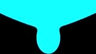 Pen blond pornostjerne Bre fingrer sin våte fitte solo