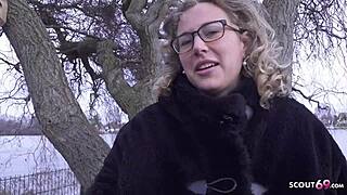 Yo, Duitse scout pikt BBW rijpe Kathy op voor diep casting