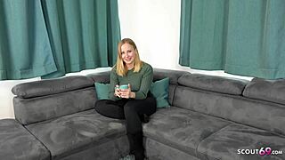 Alman izci PAWG öğrenci Marie Hardon'u kaba casting sikişi için buluyor. Derin boğazda sert squirt atıyor!