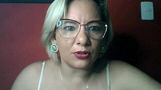 Hé, Ik Ben Met De Gasmonteur En Het Burenpaar Aan De Gang Gegaan!