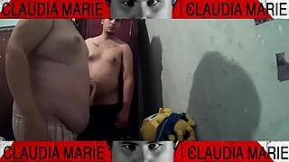 volim kako ližu moju pičku pre večere da me učine sočnom i da svršim na lice mog gej prijatelja