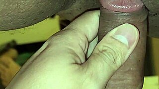 Ναυαγός βραζιλιάνικος ζευγάρι σε άγρια δράση Μέρος 13 - Μικρή Μυρμήγκια