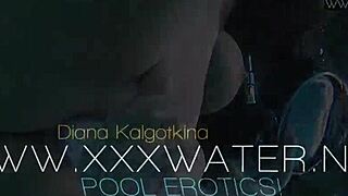 섹시 치크 다이애나 칼고트키나 공개 수영장 누드 수영