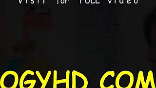 فتاة شابة تجرب قضيب عجوز. ماذا يحدث بعد ذلك سيصدمك!