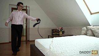 Daddy4k Skitten far når intens orgasme med stesønnens classy kjæreste