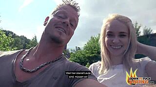 Yo skat, se mig kneppe lille 18+ teen 18+ Arteya offentligt!