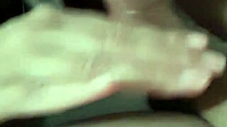 Fudendo Carol in Video Amatoriale Voyeur con Piacere