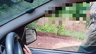 La Cattiva Bia Si Mostra in Strada con Figa e Tette Scoperte