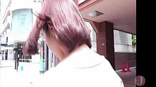 หญิงสาวสวย ในเดทน่ารัก?