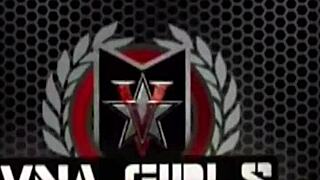 Blonde PAWG Natalia Starr neemt het hard in haar getrimde gat