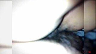 איי אייי, חור לא נכון כואב! אוי, אני ארוכב אותך חזק במקום עם אנחות פרועות