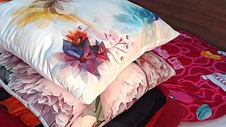 Jebanje korejska K-Pop kurbe z velikim kurcem v divjem skupinskem creampie dejanju - Azijski poglavje 15.