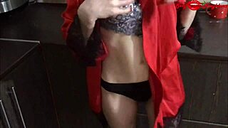 Hej, končam v hlačke pred odhodom v trgovino!