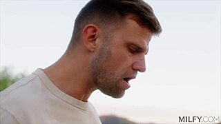 मिल्फी हंगरी मेटलैंड उस्के लंड को ज़ोर से निगलती है!