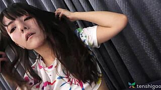 Асука Кимишима сиса жестоко и узима пасијом