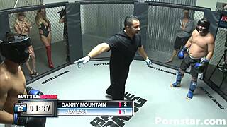 ברידג'ט המקועקעת מקבלת זיון קשה בקבוצה פרועה!